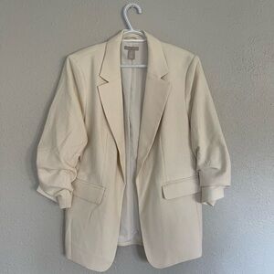 H&M | Ruched Sleeved Blazer